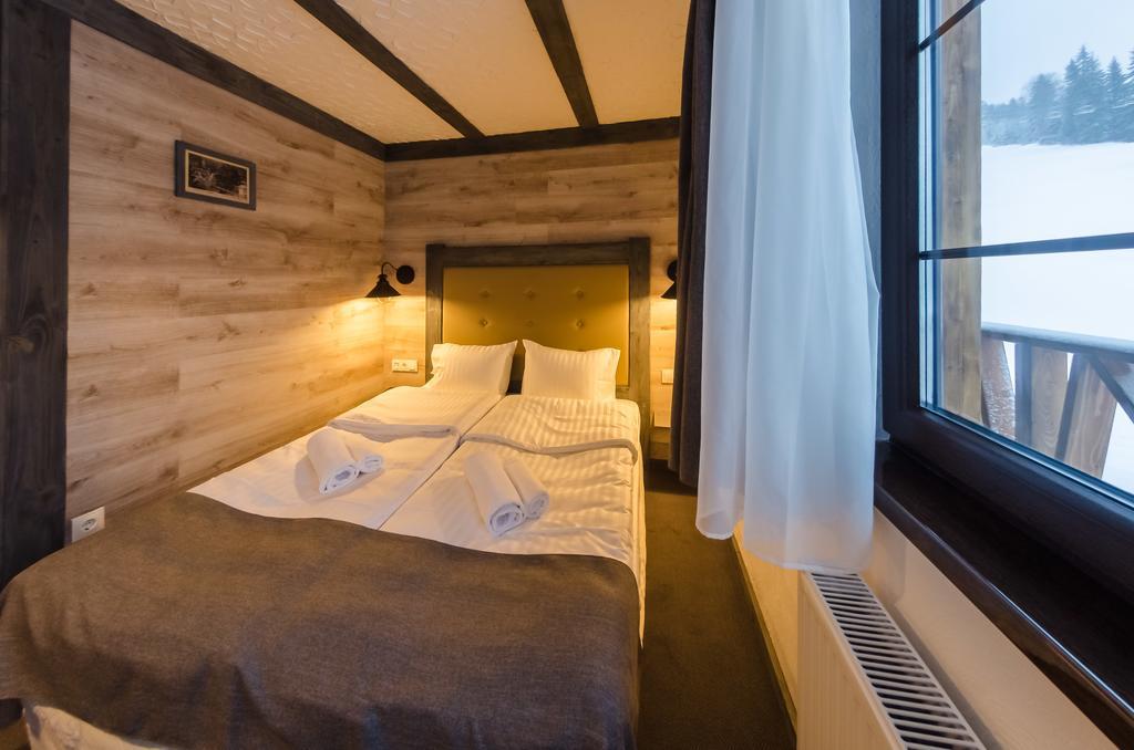 Chalet Crepdechine Hotel Bukovel Exterior photo
